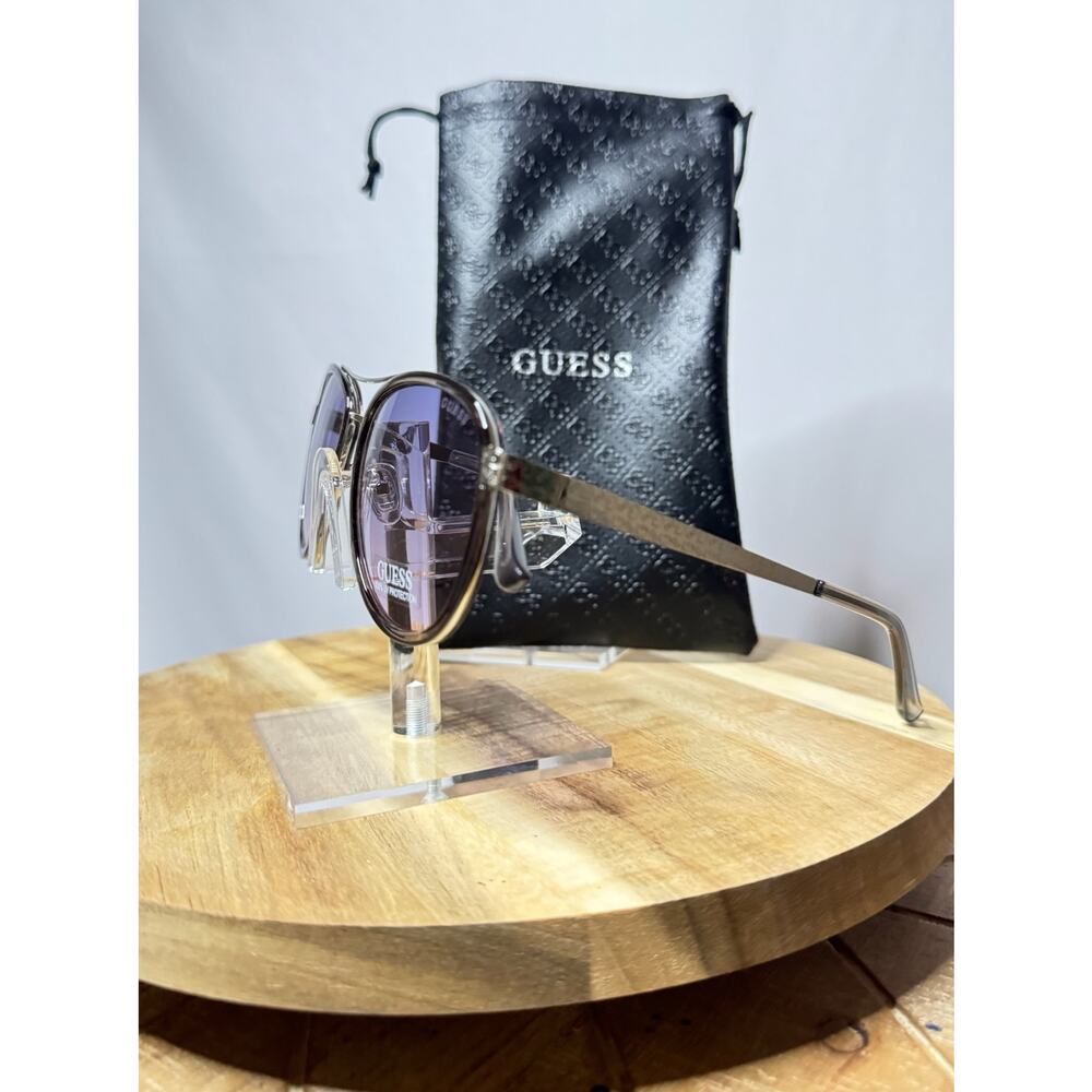 Guess Sunglasses black one size NWT